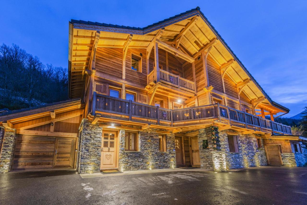 Вилла Chalet Savoyard D'Exception Avec Piscine Chauffee Бур-Сен-Морис Экстерьер фото